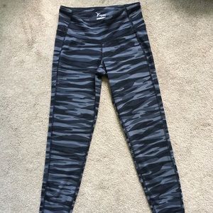 Old Navy Fitted Full-Length Workout Leggings